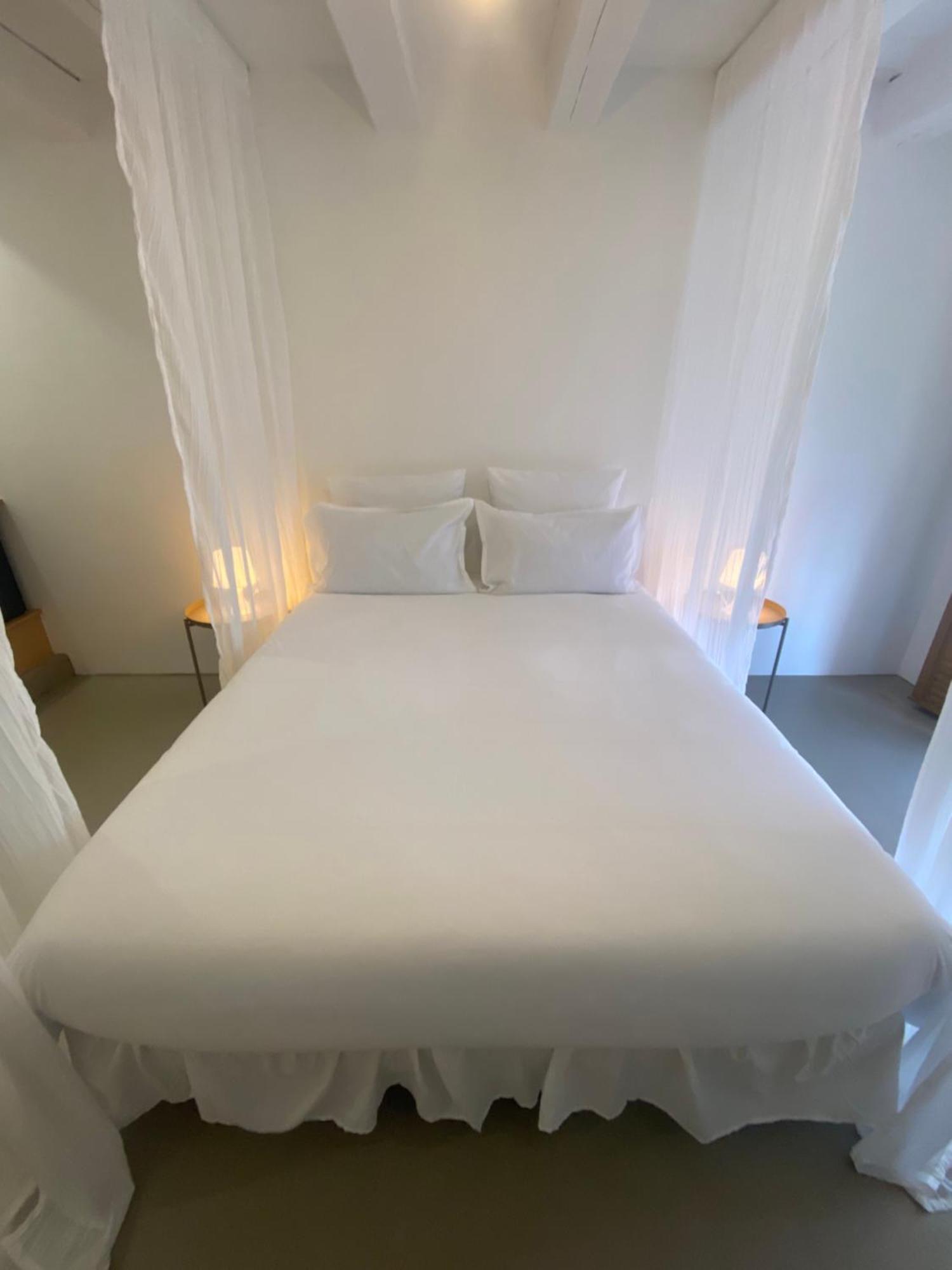 Hebe La Villa Cogolin Bagian luar foto